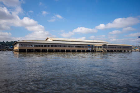 Bandar seri Begawan, Brunei - 10 February, 2019: The river village of Kampong Ayer in Bandar Seri Begawan, Brunei.のeditorial素材