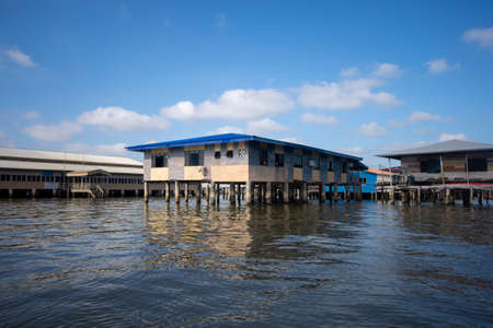 Bandar seri Begawan, Brunei - 10 February, 2019: The river village of Kampong Ayer in Bandar Seri Begawan, Brunei.のeditorial素材