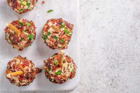 Christmas cheese ball appetizersの写真素材