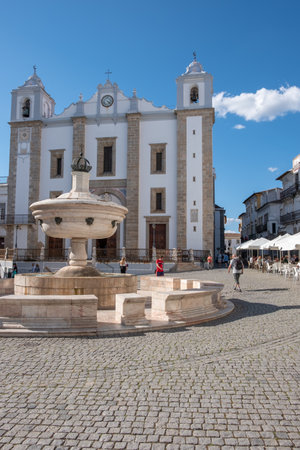 Evora, Portugal, 26.09.2022: Church of Santo Antao (Igreja de Santo Antao) in Evora, World Heritage City by Unesco, Portugalのeditorial素材