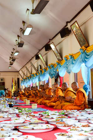 PATHUM THANI, THAILAND - JUNE 04, 2012: The annual ceremony of the temple in Thailand.のeditorial素材
