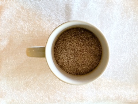 Coffee powder in a cupの素材