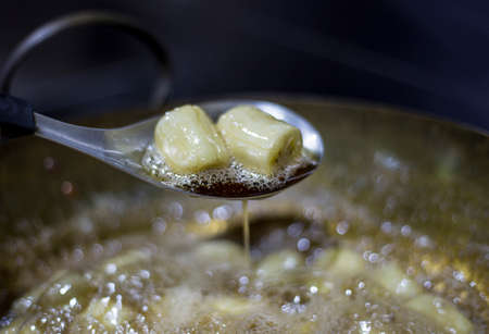 Cooking Banana in syrup