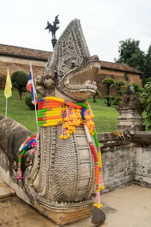 Dragon at the Luang Temple in Lampangの写真素材