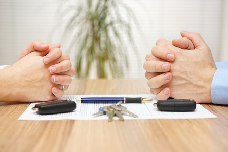 Divorce agreement. Wife and husband can not make settlementの写真素材