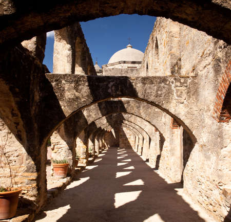 View of the arches leading to the San Juan Mission in San Antonioの写真素材