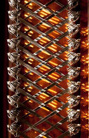 WILLIAMSBURG, VIRGINIA - DECEMBER 30: Display of swords in Governors Palace on December 30, 2011. Colonial Williamsburg's 301 acres includes many restored buildings and housesのeditorial素材