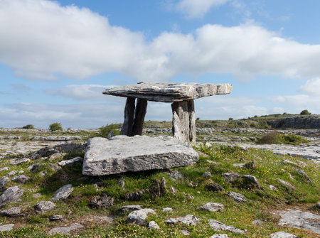 Burial marker from prehistoric times in south west Ireland called Poulnabrone Dolmenのeditorial素材