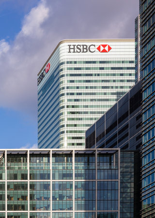 LONDON, UK - JANUARY 30, 2016: HSBC Sign on office building in Canary Wharf, Londonのeditorial素材