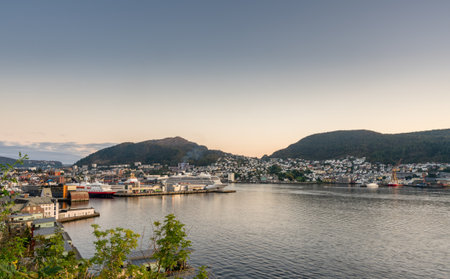 BERGEN, NORWAY - 23 SEPTEMBER 2017: Cruise ship docked in the port of Bergen, Norwayのeditorial素材