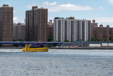 NEW YORK, NY - 5 JUNE 2018: Ferry for students of NYU Langone on the East River in New Yorkのeditorial素材