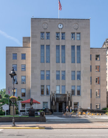 CLARKSBURG, WV - 15 JUNE 2018: Harrison County Court House historic building in Clarksburg, West Virginiaのeditorial素材