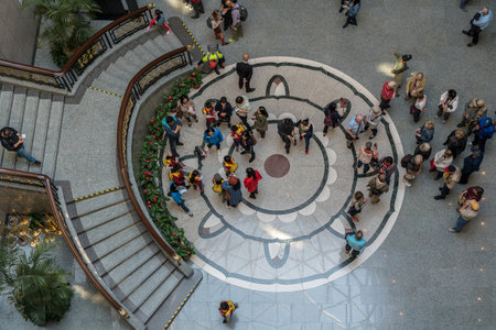 SHANGHAI, CHINA - 26 OCTOBER 2018: Interior of Shanghai Museum of Chinese Artのeditorial素材