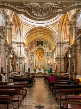 Lisbon, Portugal - 9 August 2019: Interior of the ornate Church of Santo Antonio in Alfama districtのeditorial素材