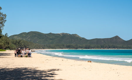 Honolulu, HI - 23 January 2020: Traditional Hawaiian wedding on otherwise deserted Sherwood Beach on Oahu in Hawaii in winterのeditorial素材