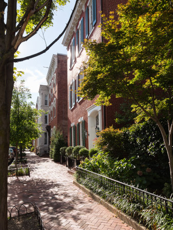 Washington DC - 13 August 2013: Townhouse that Jack Kennedy bought as a gift to Jackie after she gave birth to daughter Caroline in 1957.のeditorial素材