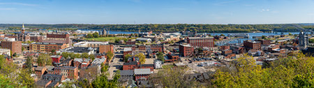 Dubuque, IA - 17 October 2023: High angle panorama of the cityscape from the elevator station with Mississippi river in the distance in Iowaのeditorial素材