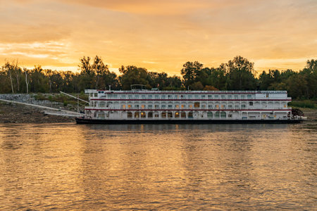 Memphis, TN - 23 October 2023: American Countess cruise boat docked by slipway in low water conditions on Mississippi river in Tennesseeのeditorial素材