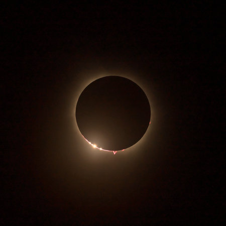 HD images of the solar eclipse in 2024 with the moon finally covering the sun. Bailys beads of light...