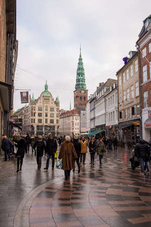 COPENHAGEN, DENMARK - 30 DECEMBER, 2014: people walk through the main streets of Copenhagen. December 30, 2014 Copenhagen, Denmark.のeditorial素材