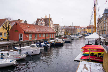 COPENHAGEN, DENMARK - 30 DECEMBER, 2014: One of the many canals in the city center. December 30, 2014 Copenhagen, Denmark.のeditorial素材