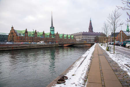 COPENHAGEN, DENMARK - 30 DECEMBER, 2014: One of the many canals in the city center. December 30, 2014 Copenhagen, Denmark.のeditorial素材