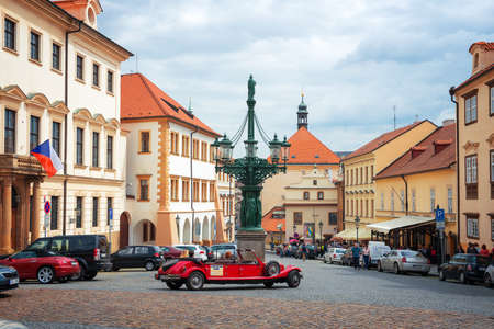 PRAGUE, CZECH REPUBLIC - MAY 6, 2015: Tourists walk through the old town. May 6, 2015のeditorial素材
