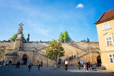 PRAGUE, CZECH REPUBLIC - MAY 6, 2015: The popular tourist itinerary in Prague on the Charles Bridge. May 6, 2015. Prague, Czech Republic.のeditorial素材