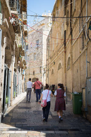 JERUSALEM, ISRAEL - JUNE 1, 2015: The streets of the old city of Jerusalemのeditorial素材