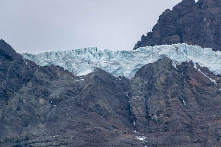 beautiful views of the mountains in the chilean andes to rest and take walksの写真素材