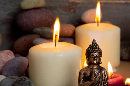 image with aromatic candles to meditateの写真素材