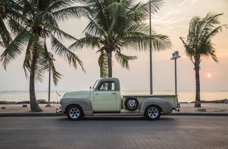 CHONBURI, THAILAND - March 14, 2018: The 1947 Chevrolet Truck parking at the seaside on street.のeditorial素材