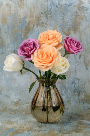 Roses in vaseの写真素材