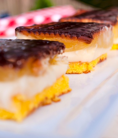 Selective focus on cake in the middle