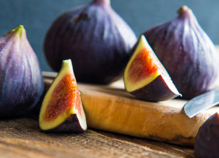 Still life with fresh figs on an old tableの写真素材