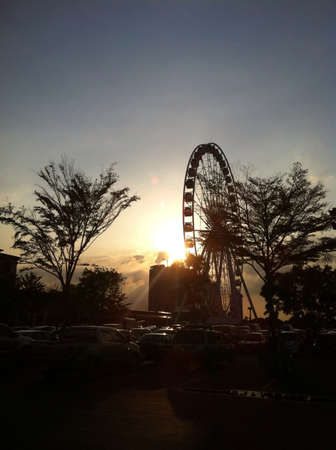 ferris wheel with sunset at asiatique Thailand の素材