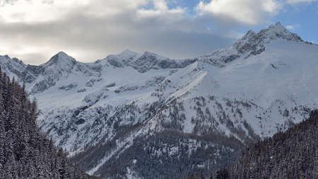 View of Cima di Vezzola, Cima del Rosso and of Sissone mountain