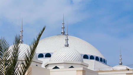 Sultan Mahmud Riayat Syah Mosque, Batam which is very beautiful and magnificentのeditorial素材