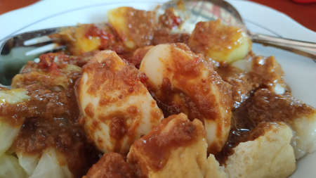 siomay. traditional indonesian food with peanut sauce. dumplingの写真素材