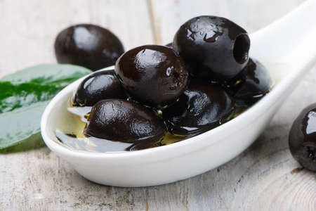 Olivesの写真素材