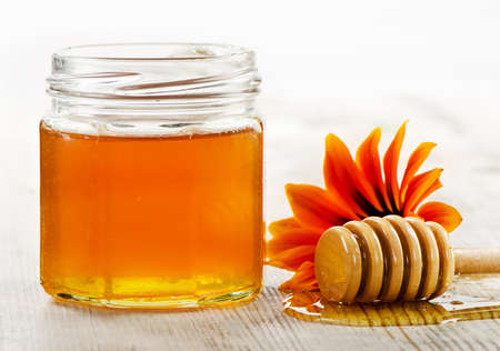 Jar of honey. Selective focusの写真素材