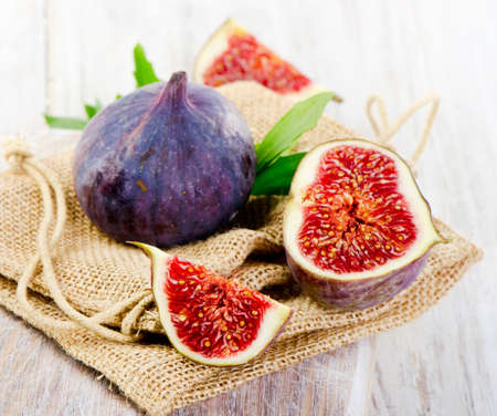 fresh figs on  wooden table  Selective focusの写真素材