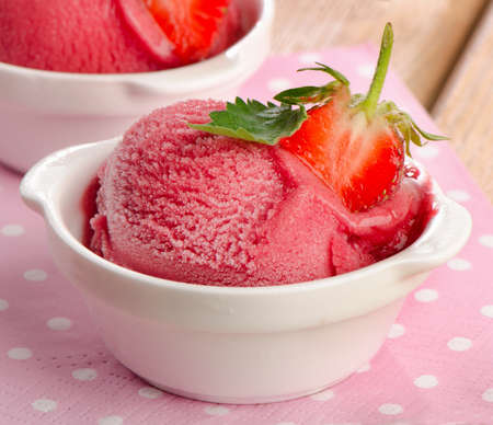 Sweet berry sorbet with fresh mint. Selective focusの写真素材