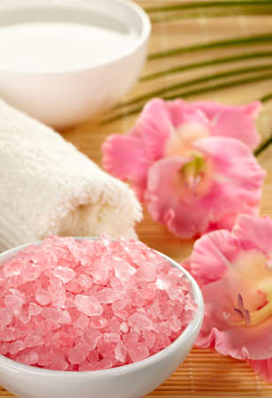 Bowl of pink bath saltsの写真素材