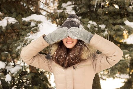 Smiling girl in the parkの写真素材