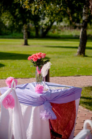 Luxury, elegant wedding reception table arrangement, floral centerpieceの写真素材