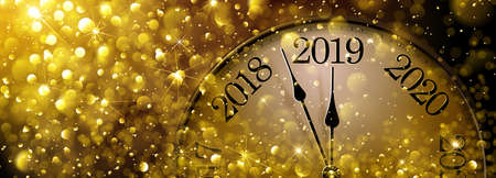 New Year s Eve 2019 Old Clockのイラスト素材