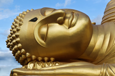 Reclining Buddha の写真素材
