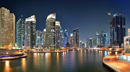 DUBAI, UAE - OCTOBER 23: View of the region of Dubai - Dubai Marina is an artificial canal city, carved along a two mile (3 km) stretch of Persian Gulf shoreline on october 23, 2012 in Dubai, UAE のeditorial素材