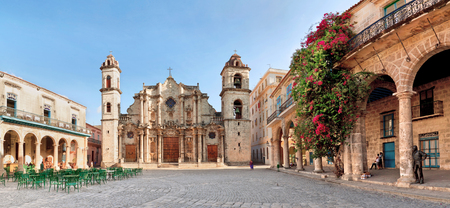 HAVANA, CUBA - MAY 15: San Cristobal Cathedral on May 15, 2013, Havana, Cuba. Roman catholic religion is very strong all over Cuba, in spite of the strong communist effects.のeditorial素材